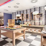 Leonardo Center Отель Вольфсбург