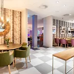 Hotel Leonardo Center 4*