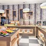 Leonardo Center Hotel 4*