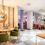 Hotel Leonardo Center