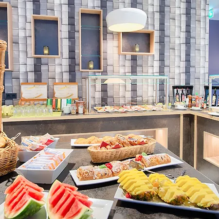 Leonardo Center Hotell