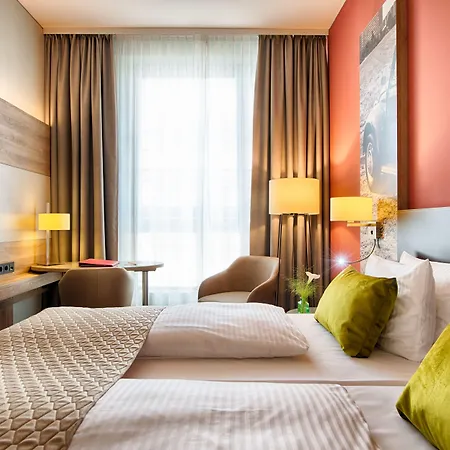 Leonardo Center 4* Wolfsburg