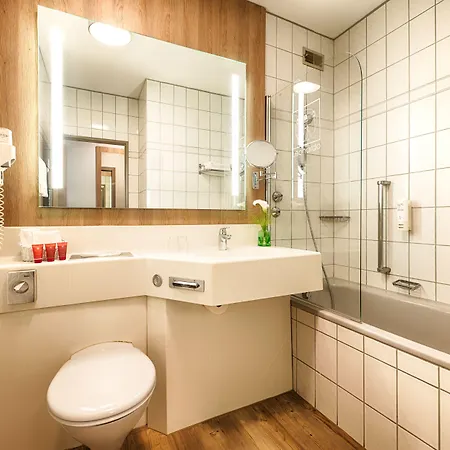 Leonardo Center וולפסבורג