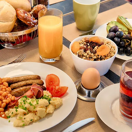 Leonardo Center Hotel