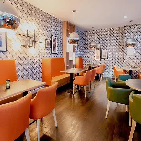 Leonardo Center Hotel 4*