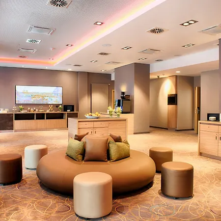 Leonardo Center Hotel 4*