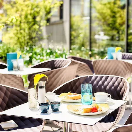 Leonardo Center Hotel 4*