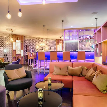 Hotel Leonardo Center