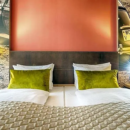Leonardo Center Hotell 4*