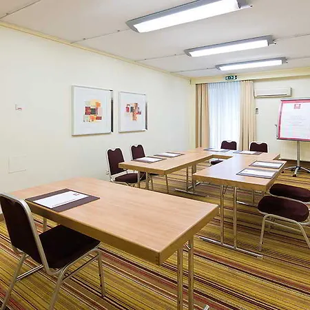 Hotel Leonardo Center