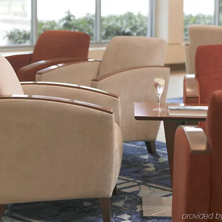 Leonardo Center Hotel