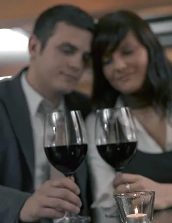 מלון Leonardo Center