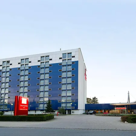 Hotel Leonardo Center 4*