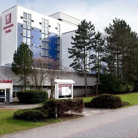 Leonardo Center 4* Вольфсбург