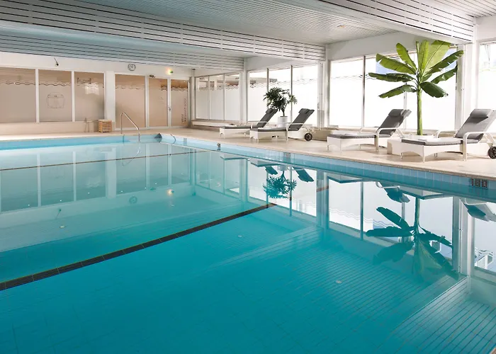 Leonardo Center Hotel