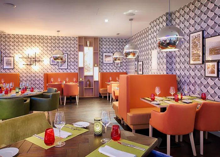 Hotel Leonardo Center 4*