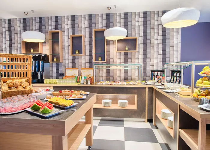 Leonardo Center Hotel 4*