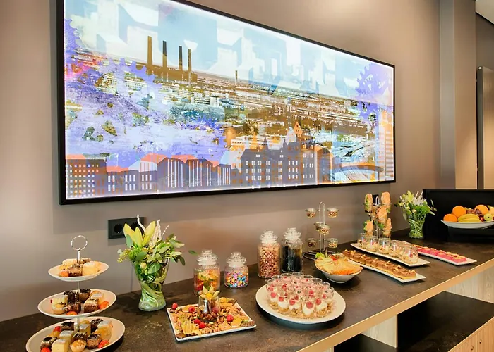 Leonardo Center Hotel