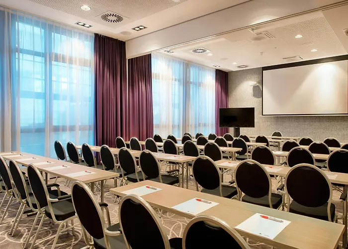 Leonardo Center 4* Wolfsburg